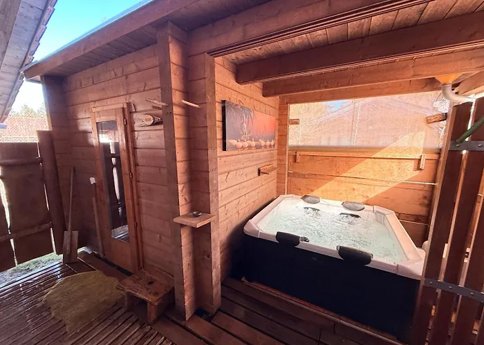 Prázdninový dům Casa Royal - Schoenes Und Komfortables Blockhaus Mit Aussensauna Und Beheizbarem Whirl-pool *