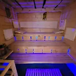 別荘 Casa Royal - Schoenes Und Komfortables Blockhaus Mit Aussensauna Und Beheizbarem Whirl-pool *