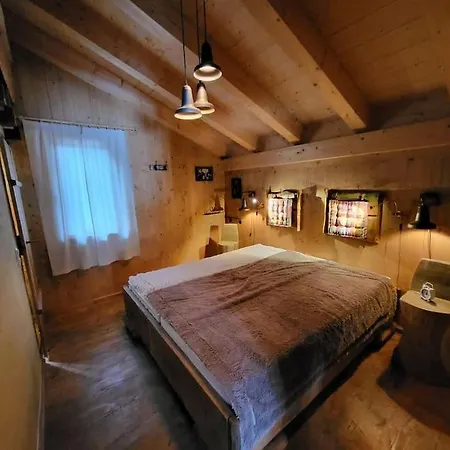 Casa Royal - Schoenes Blockhaus Mit Aussensauna Und Bade-bottich