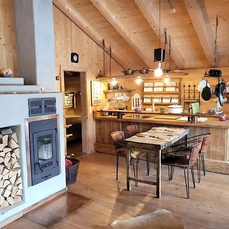 Casa Royal - Schoenes Blockhaus Mit Aussensauna Und Bade-bottich